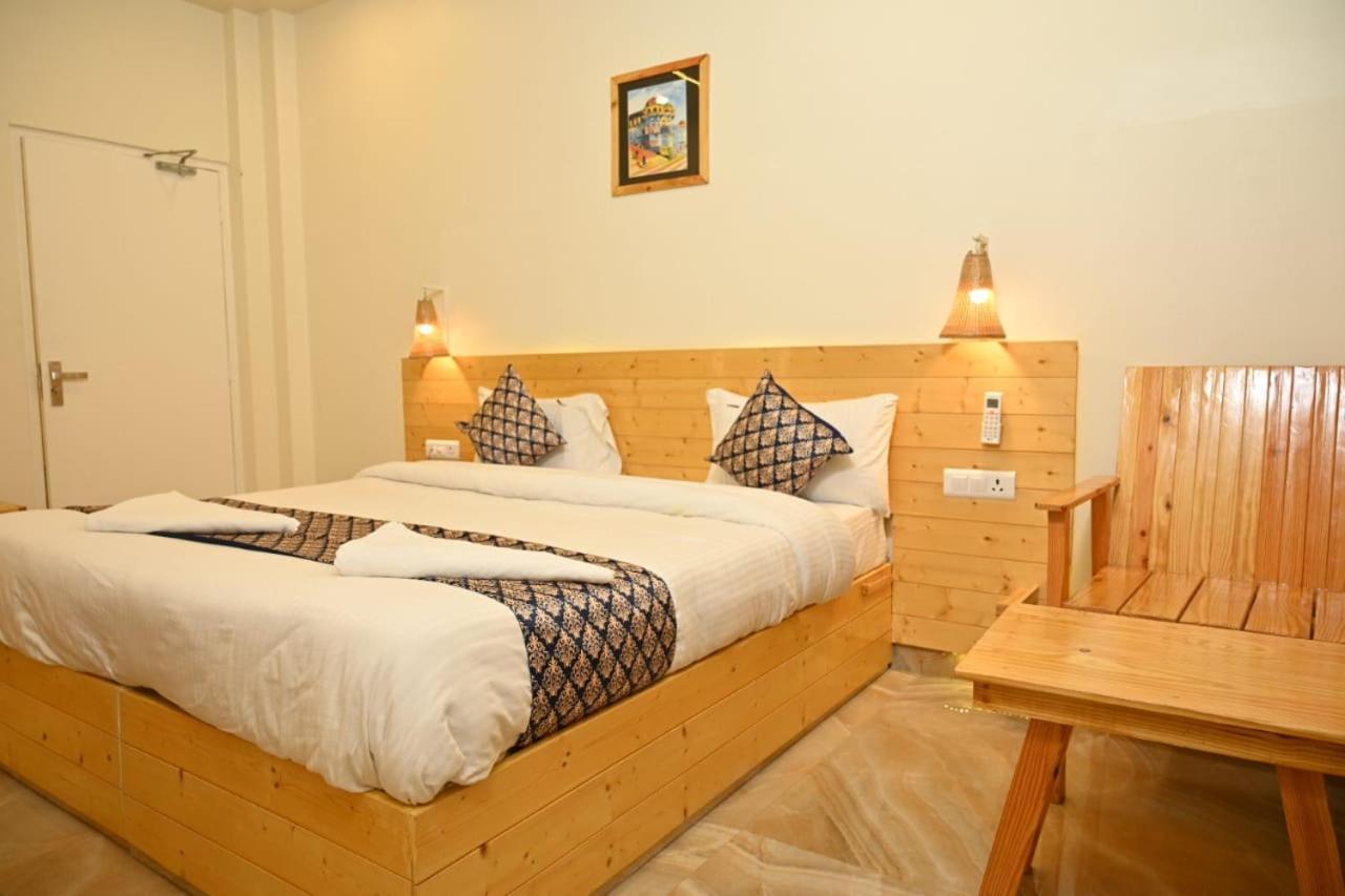 Hotel Ganga Graden Varanasi Ngoại thất bức ảnh