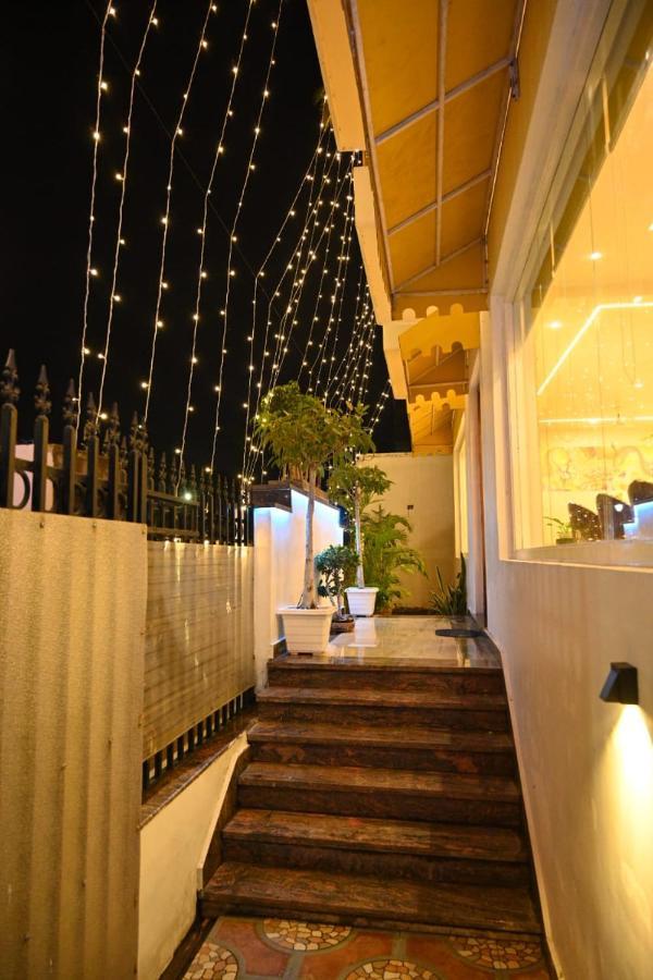 Hotel Ganga Graden Varanasi Ngoại thất bức ảnh